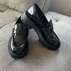 Zara Women Black Loafers